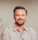 Brian Austin Green Pets