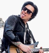Synyster Gates Pets