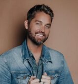 Brett Young Pets