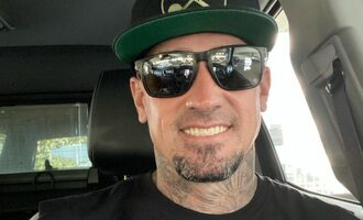Carey Hart Pets