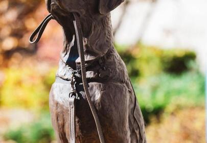 New Statue Honors Sully the Service Dog