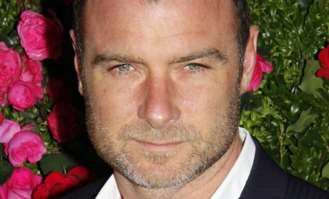 Liev Schreiber Pets