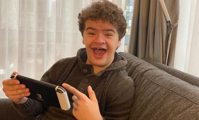 Gaten Matarazzo Pets