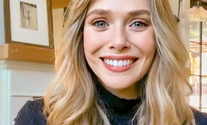 Elizabeth Olsen Pets