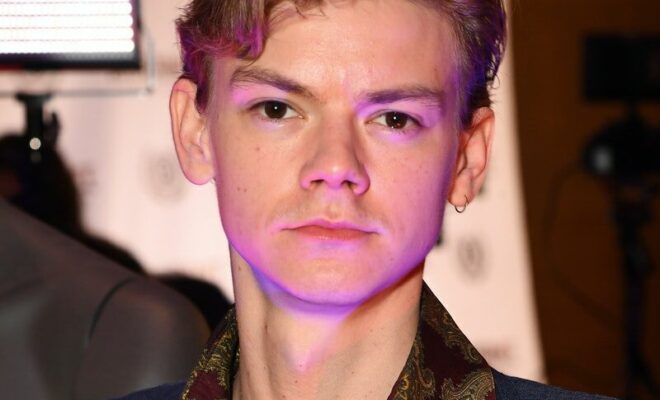 Thomas Brodie-Sangster Pets