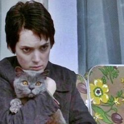 Winona Ryder Pets - Celebrity Pets