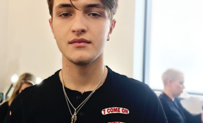 Anwar Hadid Pets