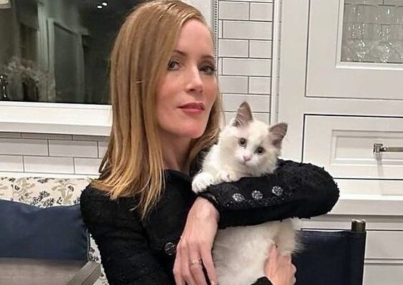 Leslie Mann Pets