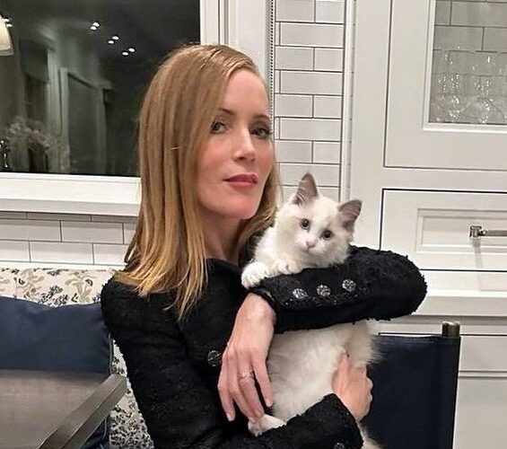 Leslie Mann Pets