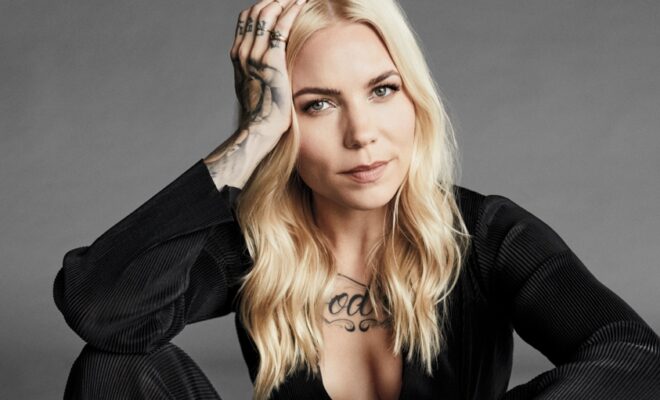 Skylar Grey Pets