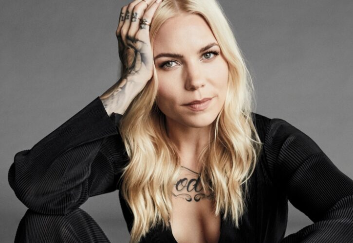 Skylar Grey Pets