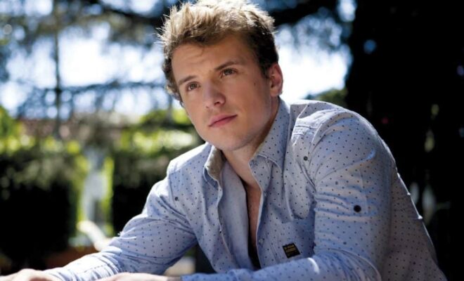 Freddie Stroma Pets