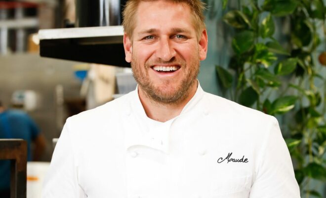 Curtis Stone Pets