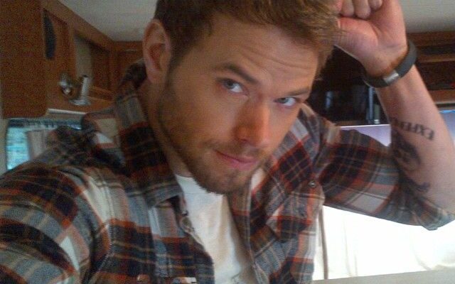 Kellan Lutz Pets