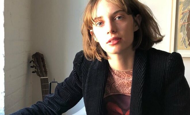 Maya Hawke Pets