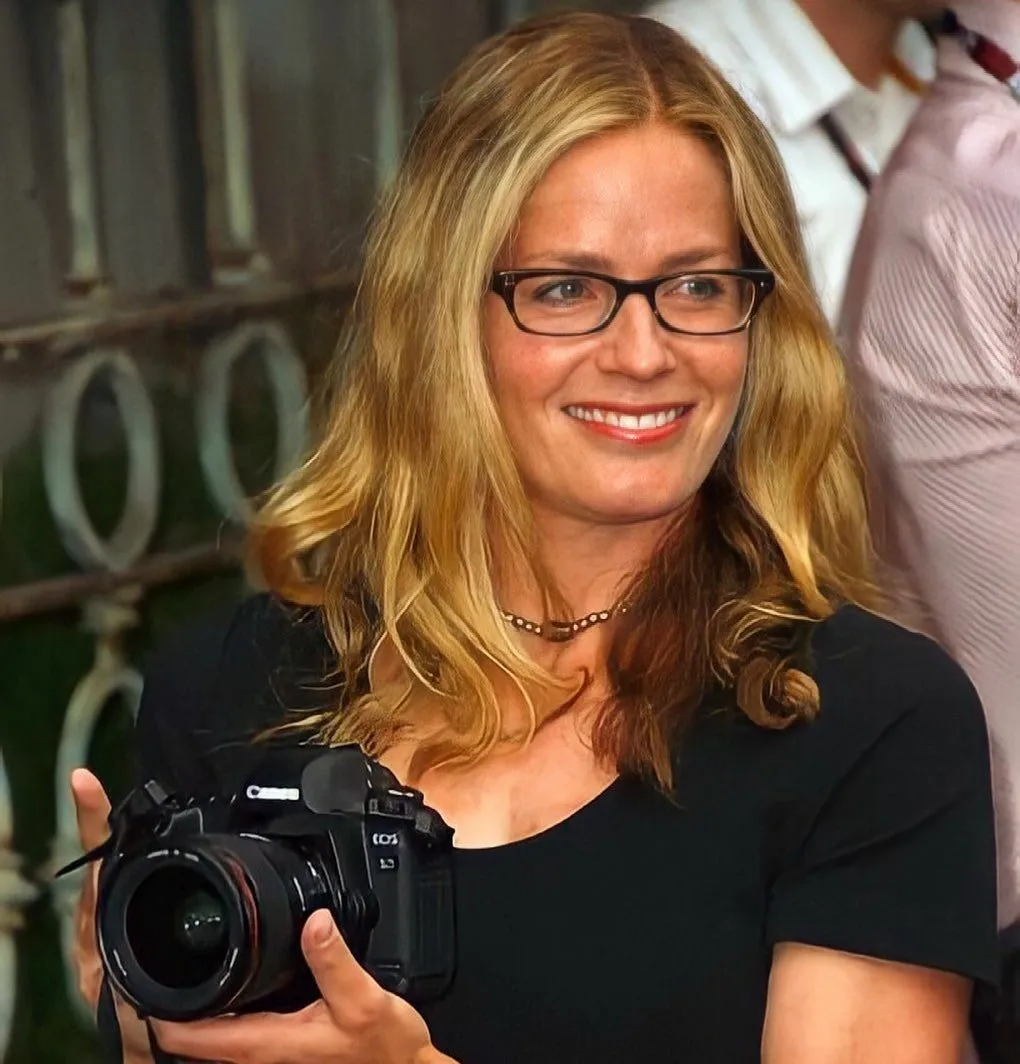 Elisabeth Shue Pets Celebrity Pets