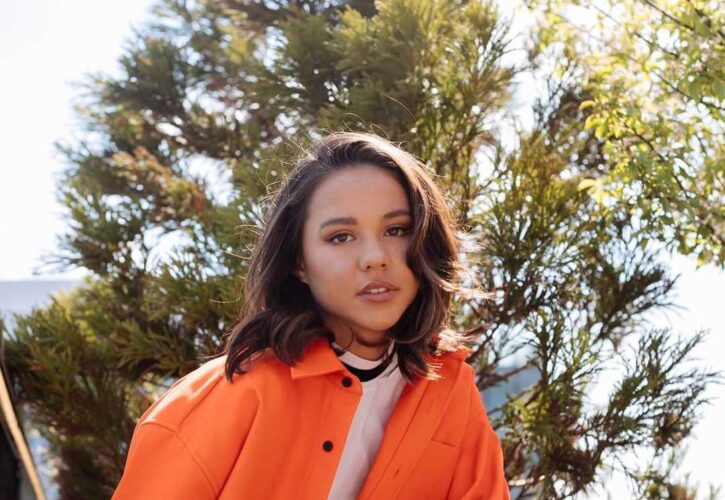 Breanna Yde Pets