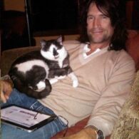 Tommy Thayer's pet Zee
