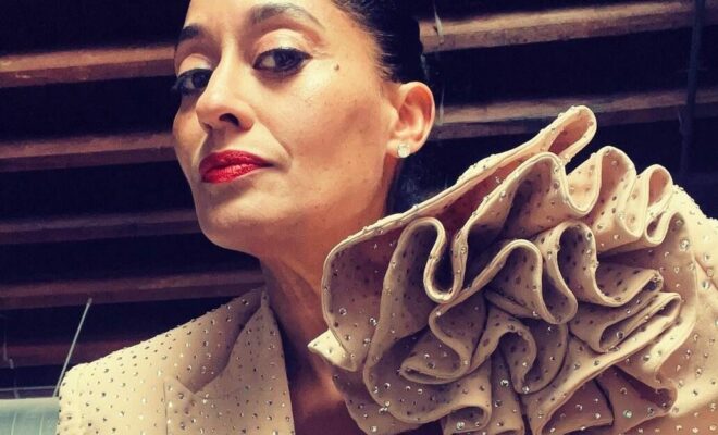 Tracee Ellis Ross Pets