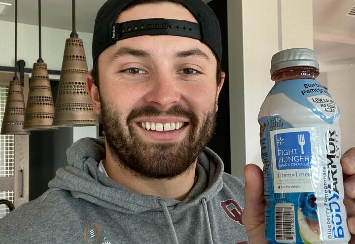 Baker Mayfield Pets