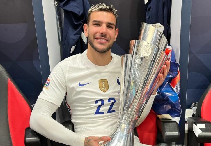 Theo Hernández Pets