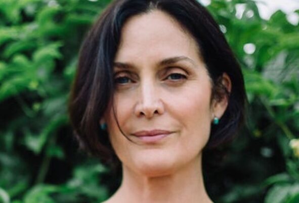 Carrie-Anne Moss Pets