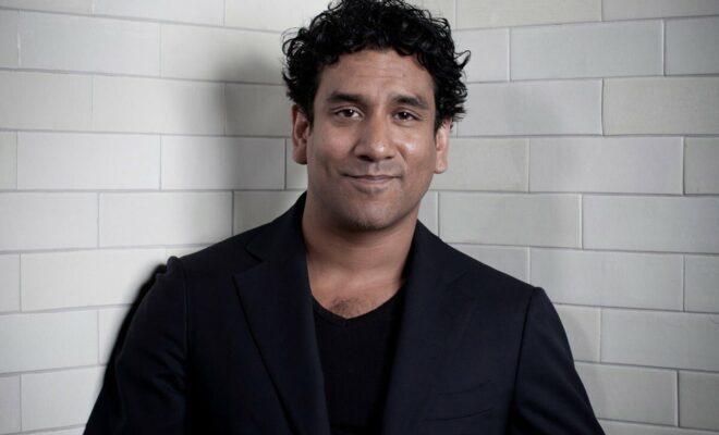 Naveen Andrews Pets