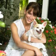 Jennifer Love Hewitt's pet Mia