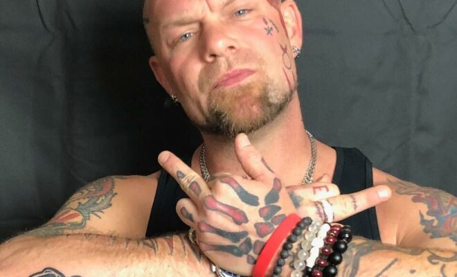 Ivan L. Moody Pets