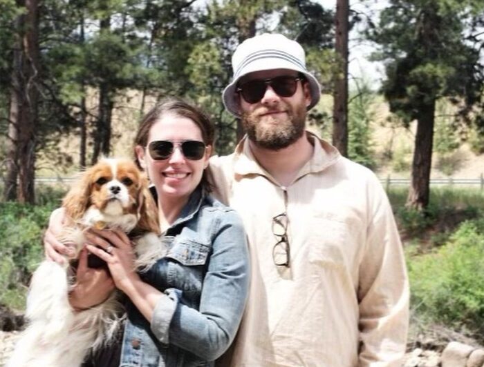 Seth Rogen's dog Zelda passed away - Celebrties Give Condolences