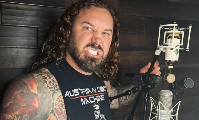 Tim Lambesis Pets