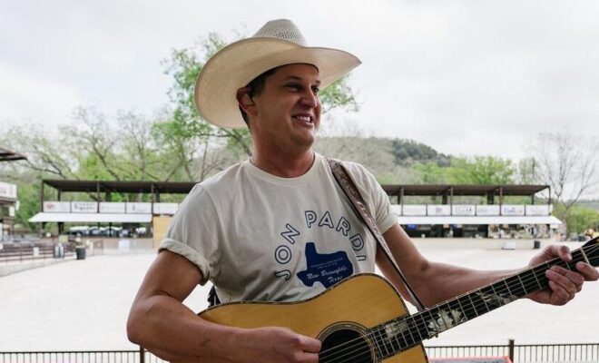 Jon Pardi Pets