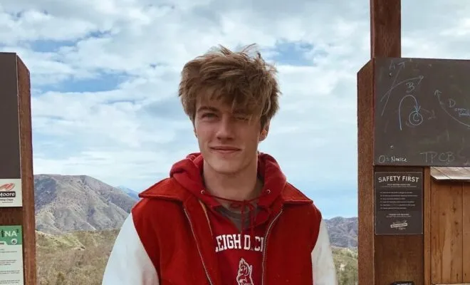 Lucky Blue Smith Pets