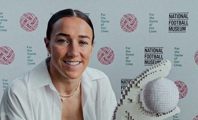 Lucy Bronze Pets