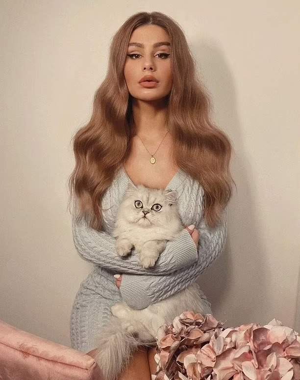 Nima Benati with her persian cat Bartolo