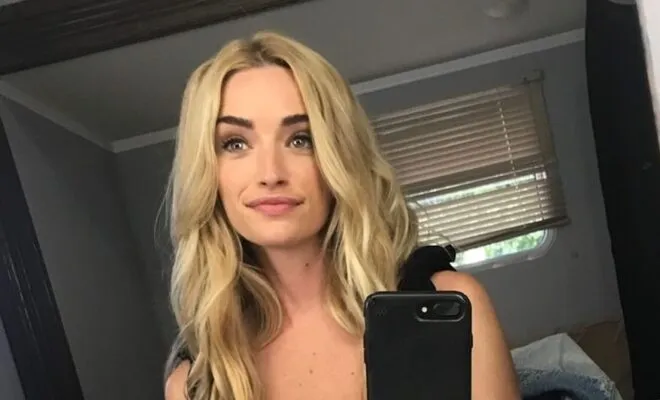 Brianne Howey Pets