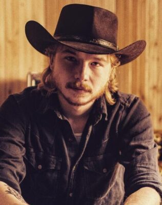 Colter Wall Pets
