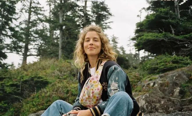 Emily Bett Rickards Pets
