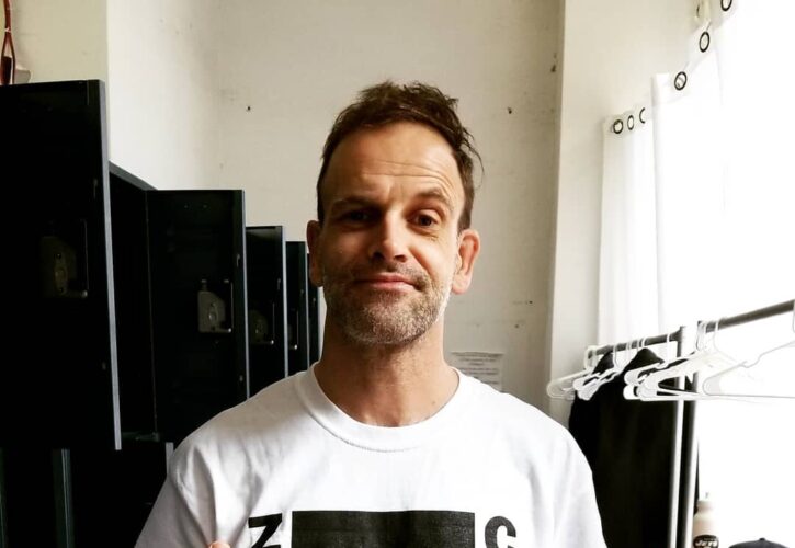 Jonny Lee Miller Pets