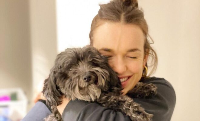 Elizabeth Henstridge Pets