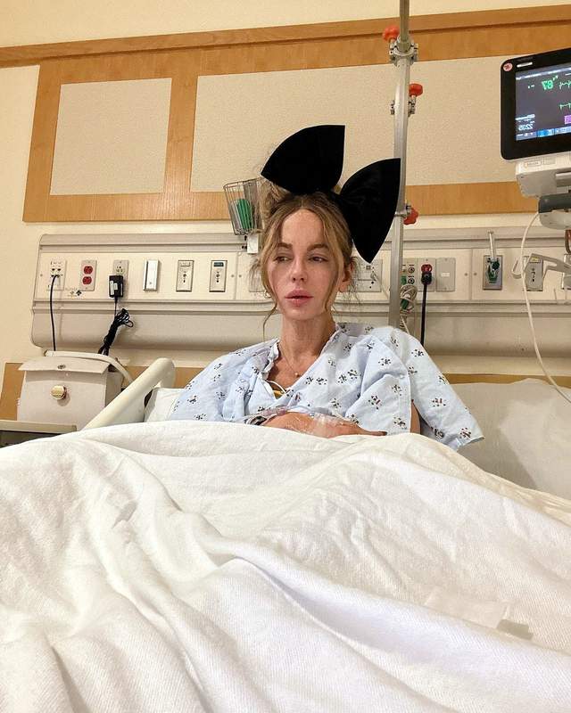 Kate Beckinsale Instagram photo in hospital