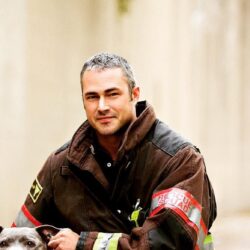 Taylor Kinney Pets