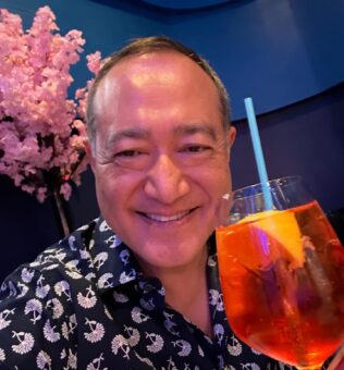 Alan Muraoka Pets