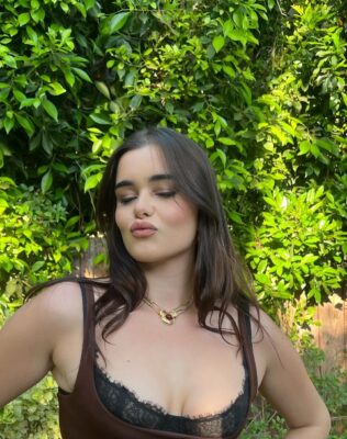 Barbie Ferreira Pets