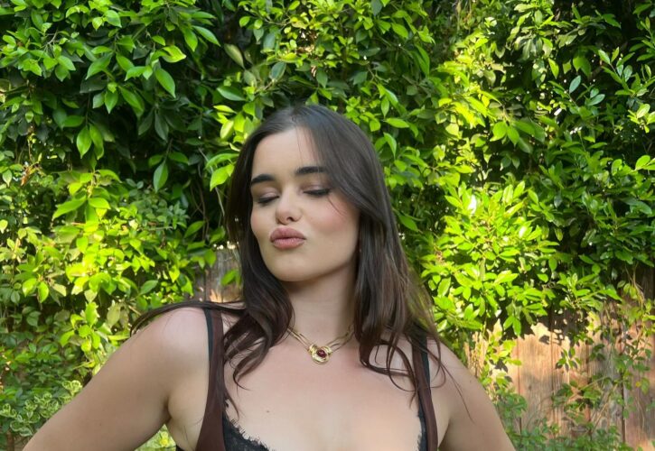 Barbie Ferreira Pets