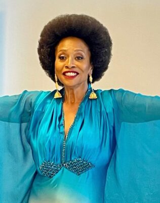 Jenifer Lewis Pets