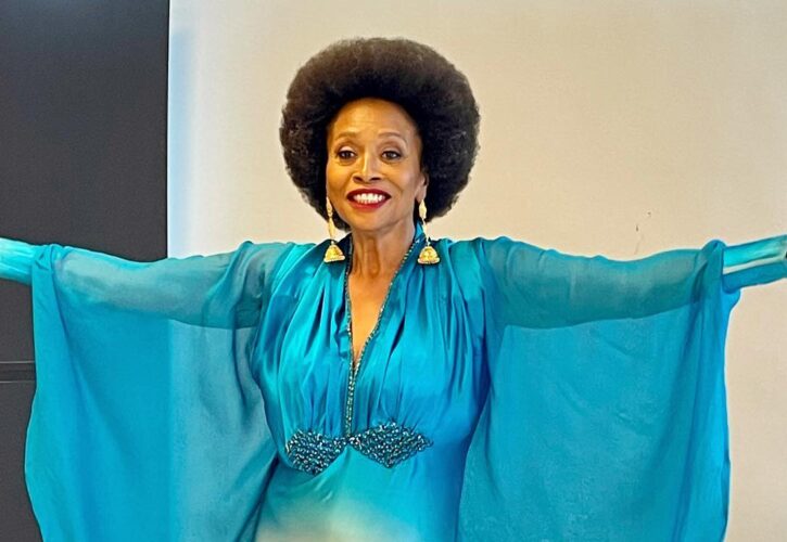 Jenifer Lewis Pets