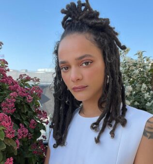 Sasha Lane Pets