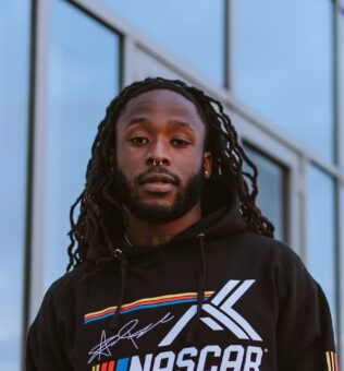 Alvin Kamara Pets