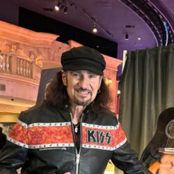 Bruce Kulick Pets